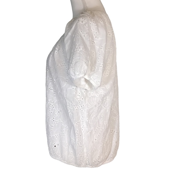 GRAND & GREENE White with Eyelet Design Size XL - Picture 3 of 6